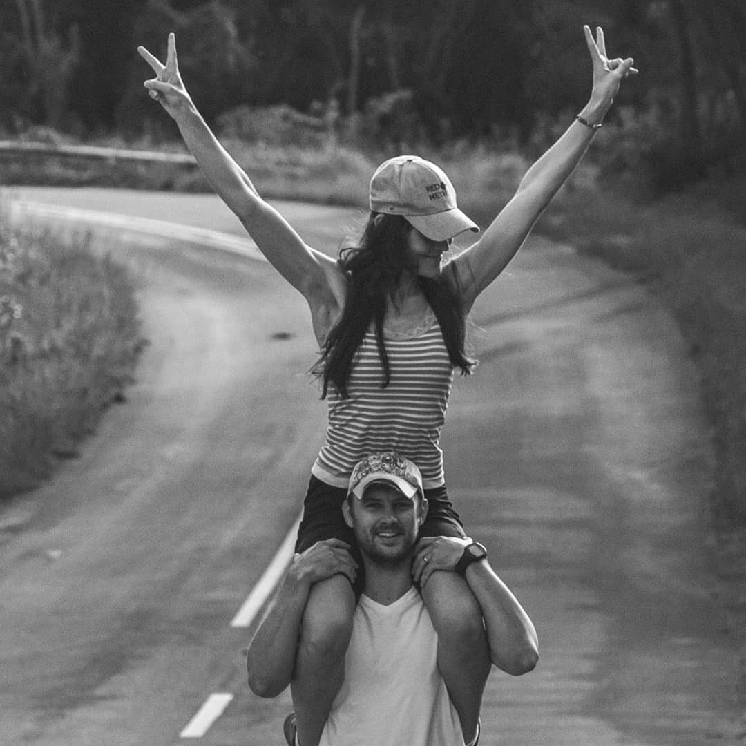 Shoulder to shoulder, hand in hand